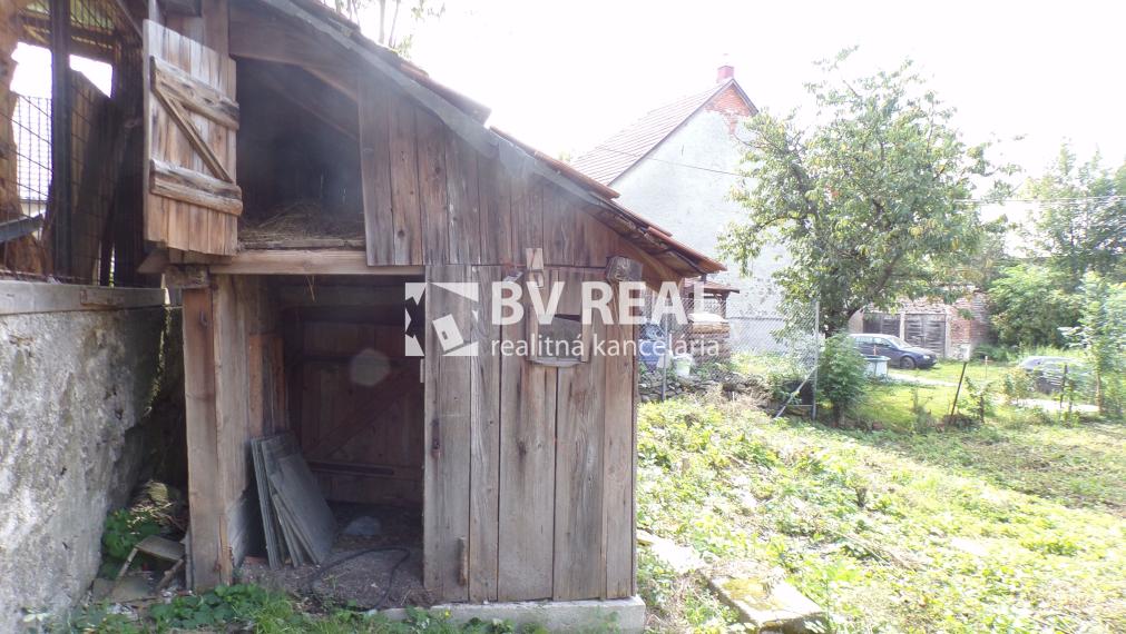 BV REAL Na predaj rodinný dom s pozemkom Horná Štubňa FM1760