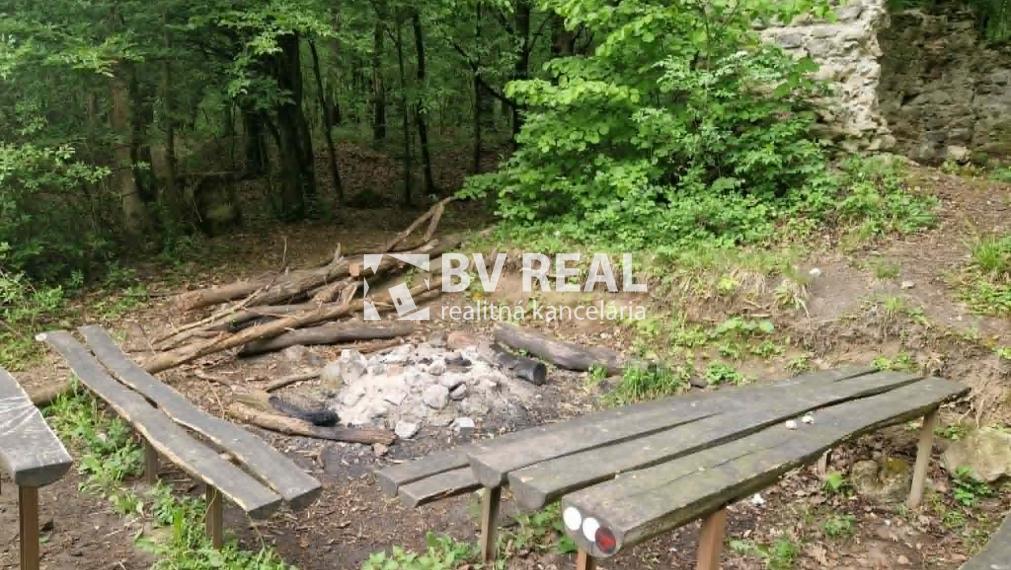 BV REAL Na predaj pozemok Nováky FM2455