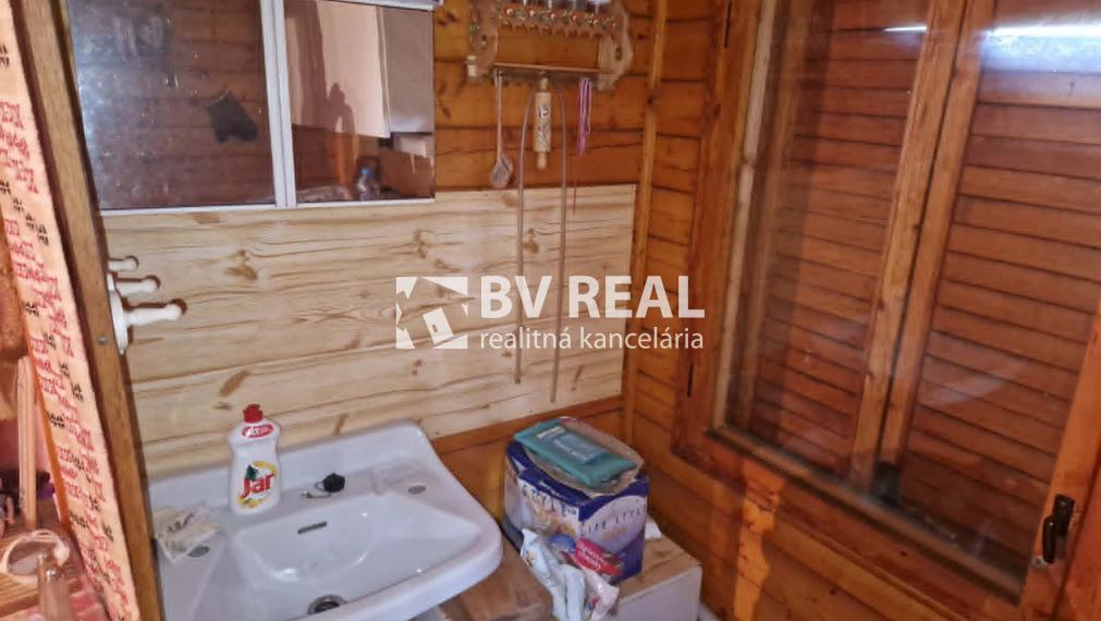 BV REAL predaj zrubová chata Bartošová Lehôtka FM2357
