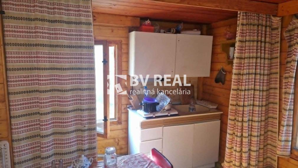 BV REAL predaj zrubová chata Bartošová Lehôtka FM2357