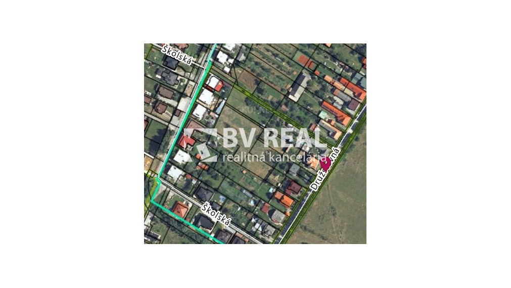 BV REAL Na predaj stavebné pozemky Lazany FM2456