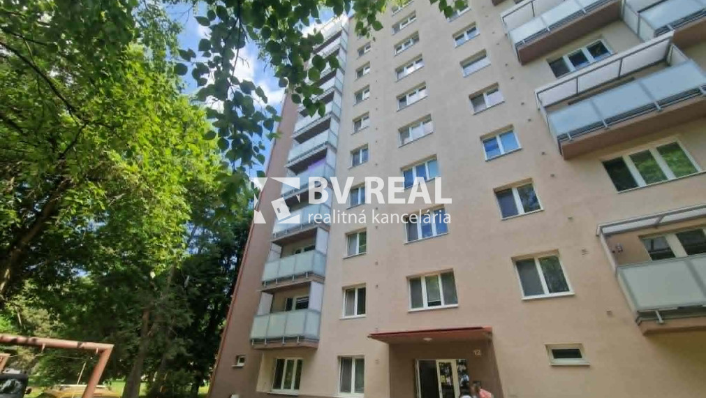 PREDANÉ BV REAL 1 izbový byt Prievidza FM2457