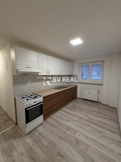 BV REAL Na predaj 2 izbový byt Handlová FM2459