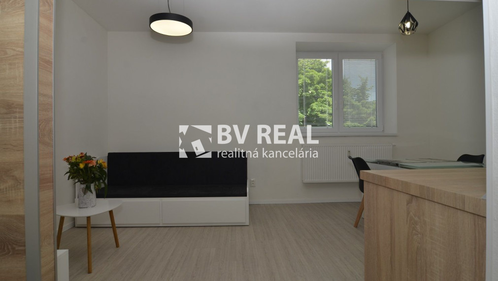 BV REAL Na prenájom garsónka Bánovce nad Bebravou FM2159