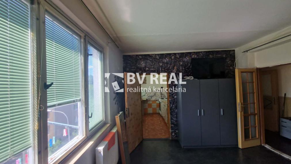 BV REAL Na predaj 2 izbový byt Bánovce nad Bebravou FM2250