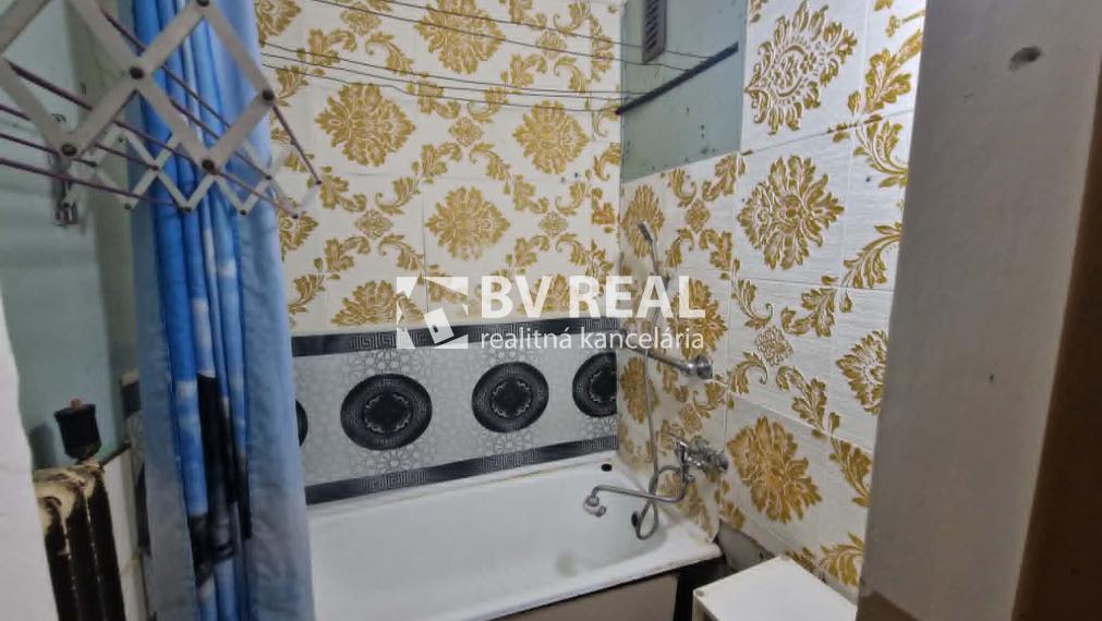 BV REAL Na predaj 2 izbový byt Bánovce nad Bebravou FM2250