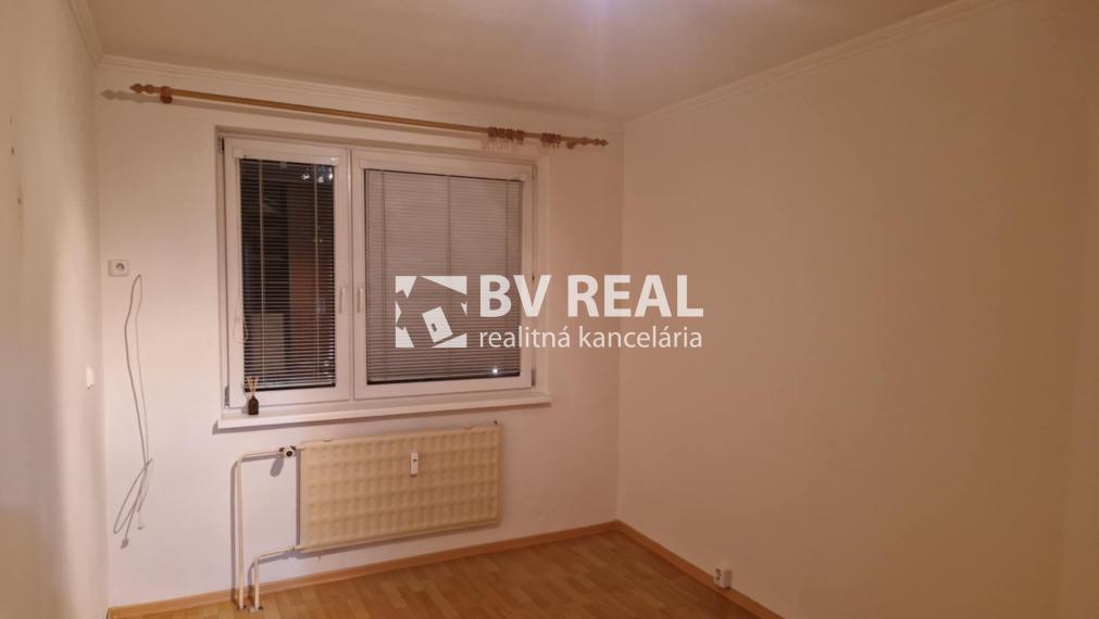 BV REAL Na predaj 3 izbový byt Prievidza FM2429