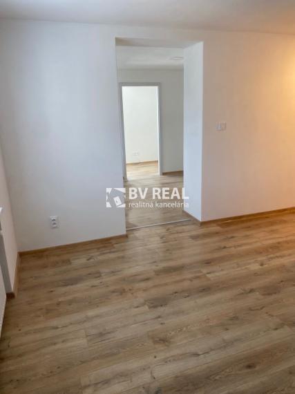 BV REAL Na predaj 2 izbový byt Handlová FM2464