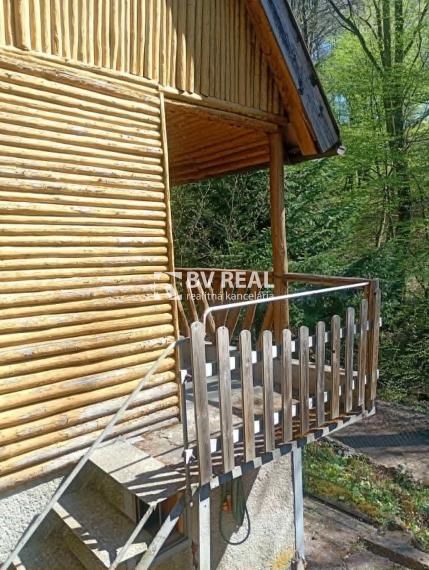 BV REAL Na predaj chata so záhradou Handlová FM2465