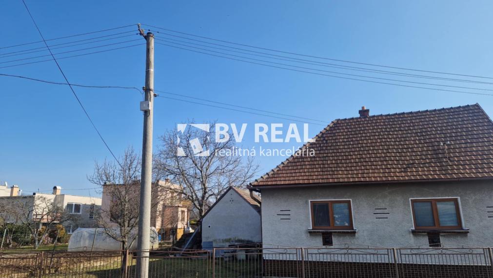 BV REAL Na predaj rodinný dom Prievidza FM2417