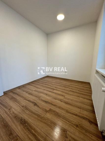 BV REAL Na prenájom 3 izbový byt s odkupom na splátky FM2256
