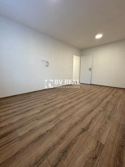 BV REAL Na prenájom 3 izbový byt s odkupom na splátky FM2256