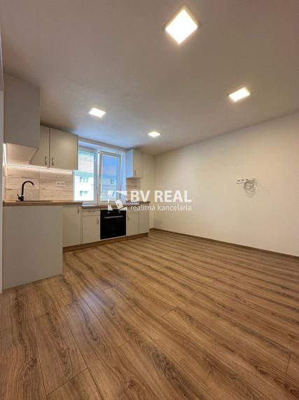 BV REAL Na prenájom 2 izbový byt s odkupom na splátky FM2239