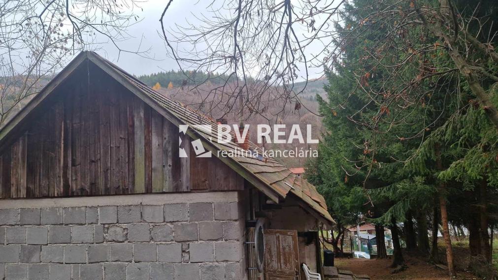 BV REAL na predaj rodinný dom Handlová FM2186