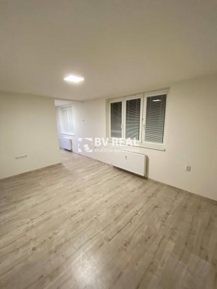 BV REAL Na prenájom 2 izbový byt s odkupom na splátky FM2473