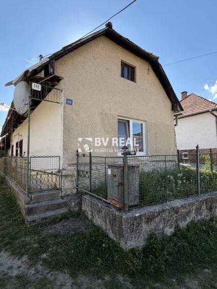 BV REAL Na predaj rodinný dom obec Veľký Klíž FM2480