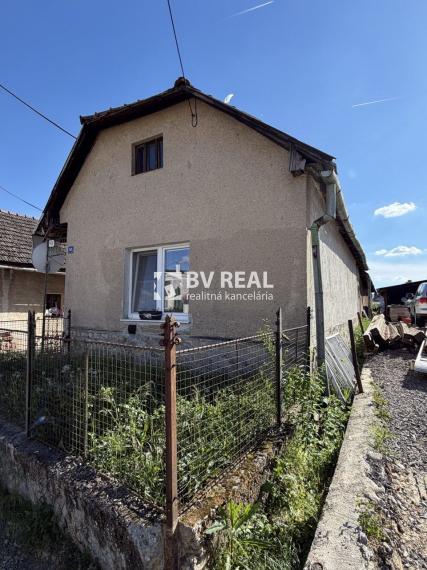 BV REAL Na predaj rodinný dom obec Veľký Klíž FM2480