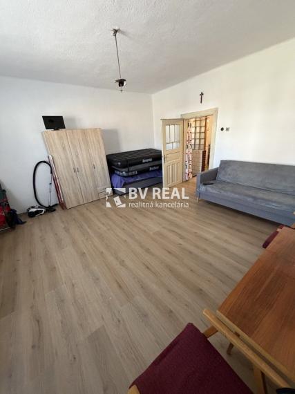 BV REAL Na predaj rodinný dom obec Veľký Klíž FM2480