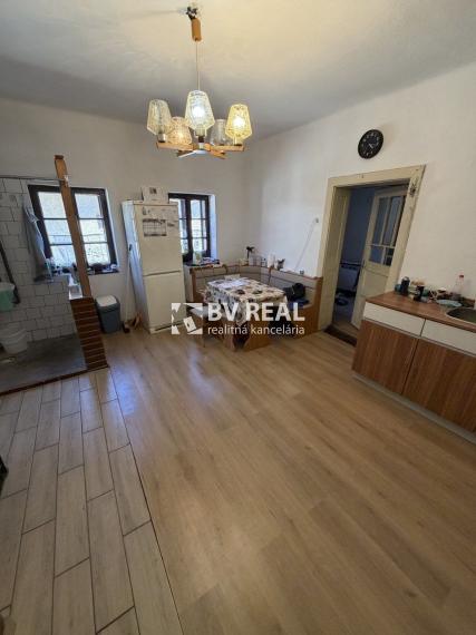 BV REAL Na predaj rodinný dom obec Veľký Klíž FM2480