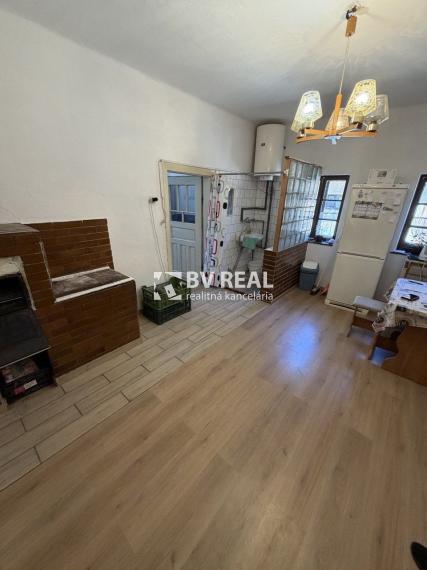 BV REAL Na predaj rodinný dom obec Veľký Klíž FM2480