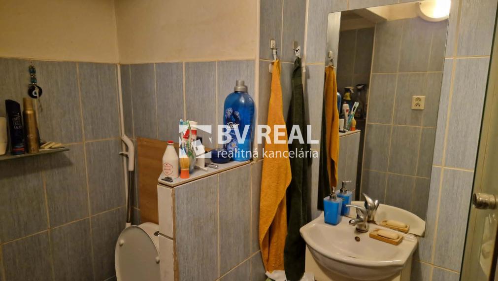 BV REAL Na predaj 2 izbový byt Handlová FM2483