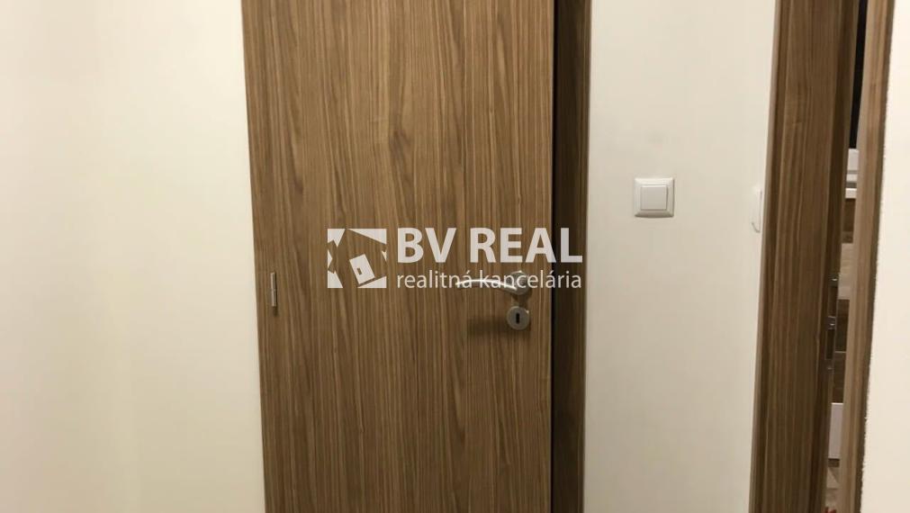 BV REAL Na prenájom 2 izbový byt s odkupom na splátky FM2489