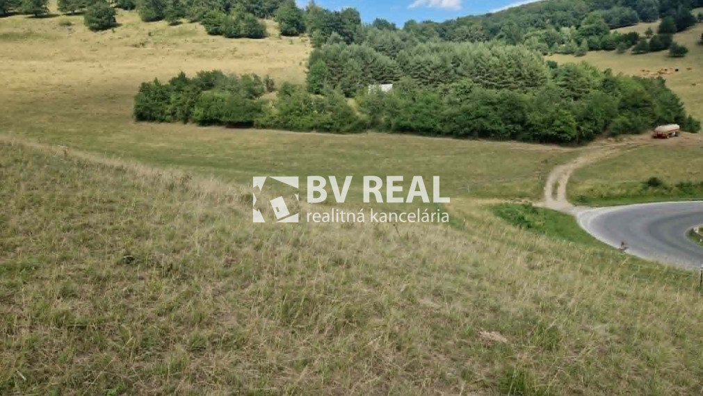 BV REAL Na predaj pozemok obec Šútovce FM2491