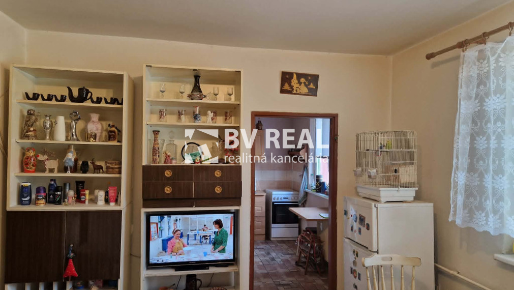 BV REAL Na predaj 2 izbový byt Handlová FM2483
