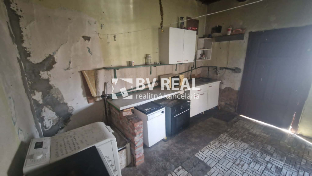 BV REAL Na predaj rodinný dom FM2210