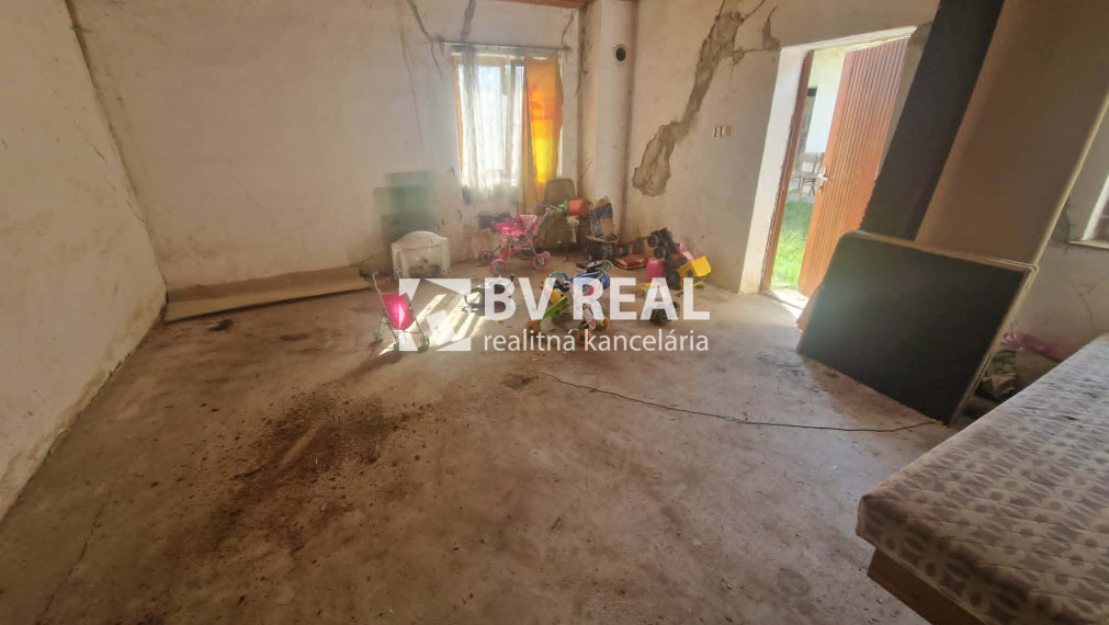 BV REAL Na predaj rodinný dom FM2210