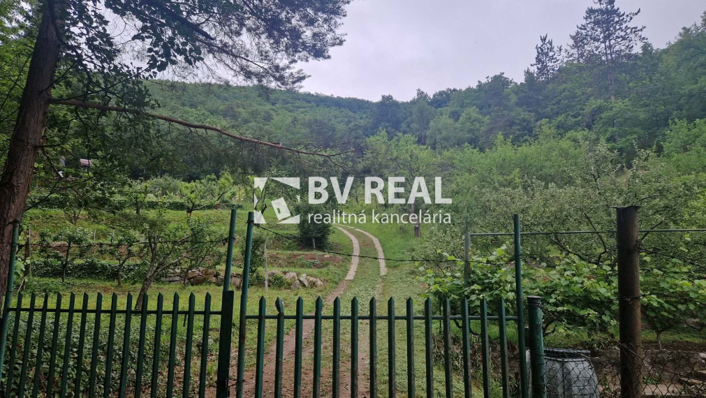 BV REAL Na predaj chata so záhradou Dolné Vestenice FM2490