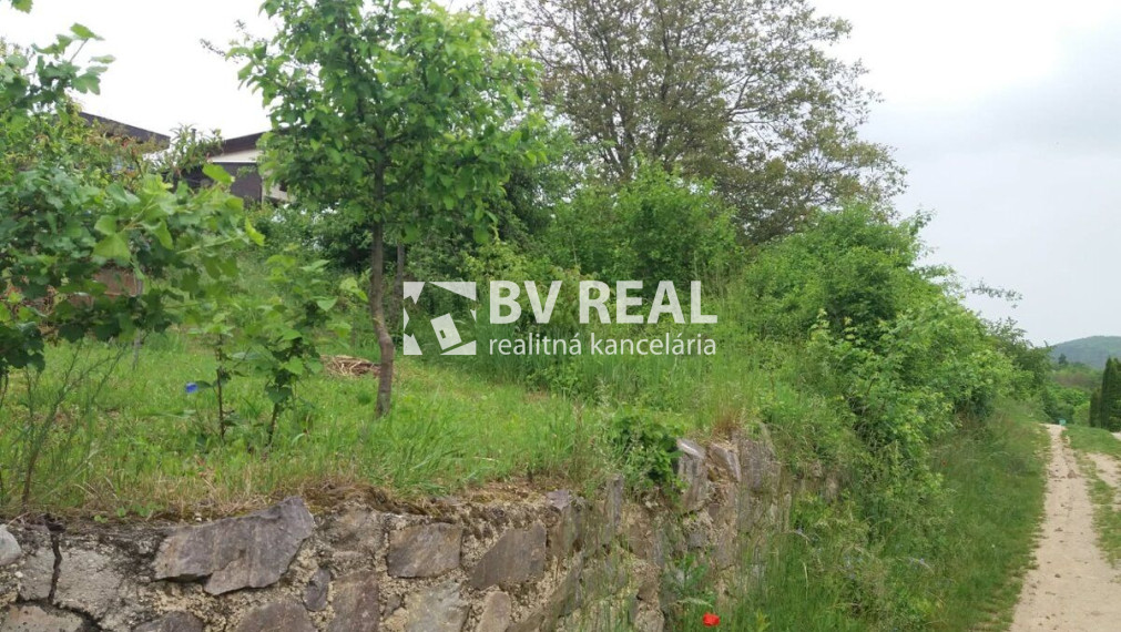 BV REAL na predaj záhrada záhr. osada Malé Kršteňany FM2494