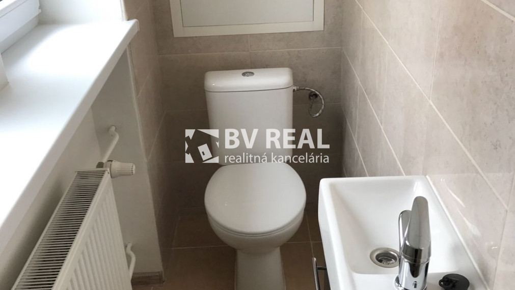 BV REAL Na predaj 2 izbový byt Handlová FM2410