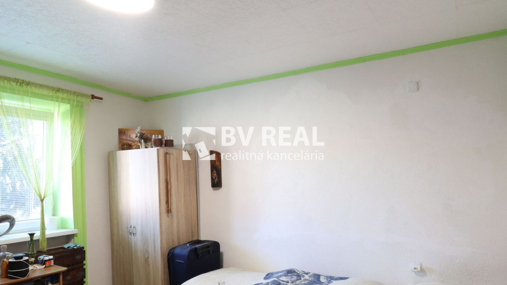 BV REAL na predaj 3 izbový byt 75 m2 Prievidza BV6006