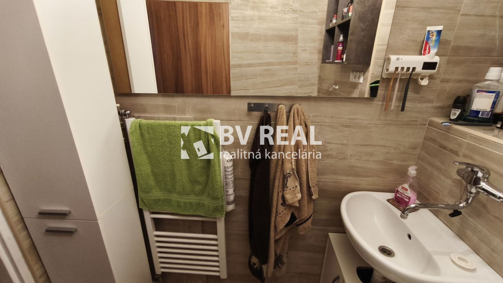 BV REAL na predaj 3 izbový byt 75 m2 Prievidza BV6006