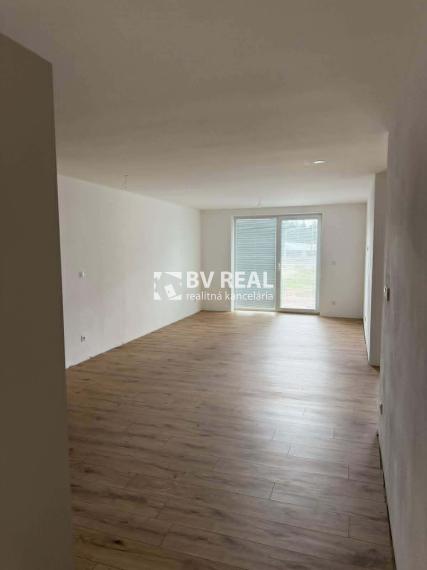 BV REAL Na prenájom 3 izbový byt novostavba Bojnice FM2502