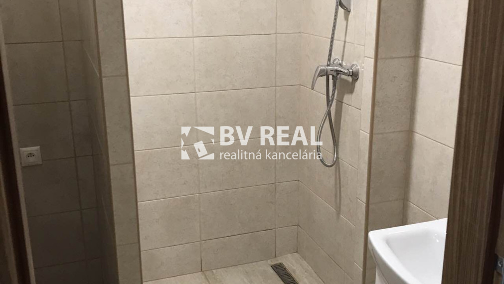 BV REAL Na prenájom 2 izbový byt s odkupom na splátky FM2402