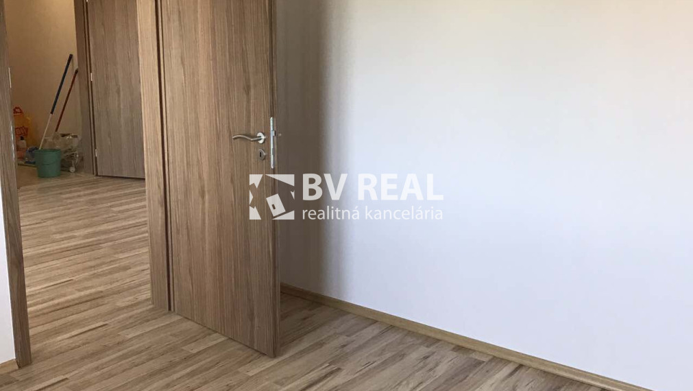 BV REAL Na prenájom 2 izbový byt s odkupom na splátky FM2402