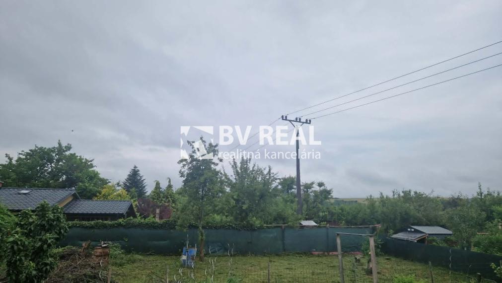 BV REAL na predaj chatka so záhradou Partizánske FM2484