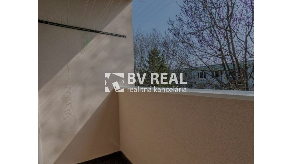 BV REAL Na prenájom 2 izbový byt mesto Nováky FM2511