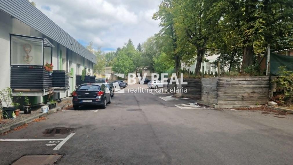 BV REAL Na predaj 2 izbový byt Bánovce nad Bebravou FM2512