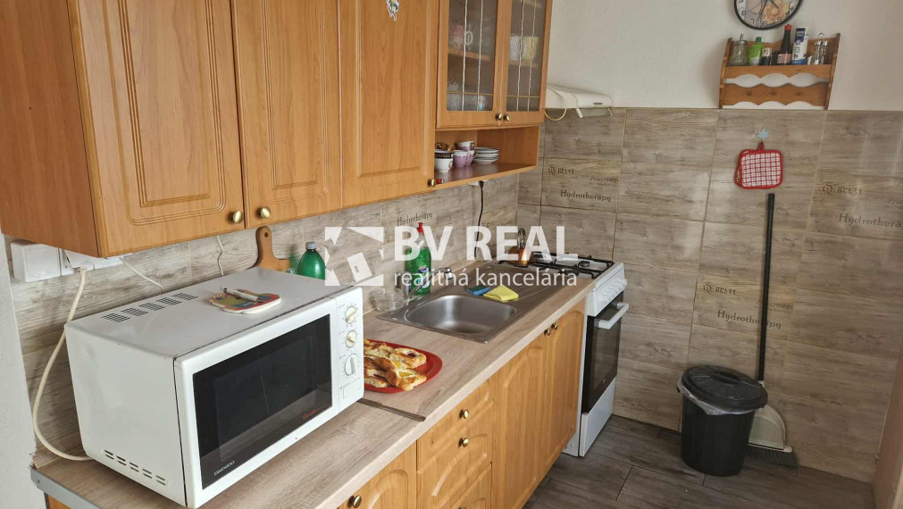 BV REAL Na predaj 3 izbový byt Prievidza FM2325