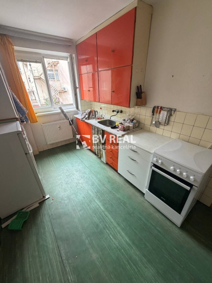BV REAL Na predaj 2 izbový byt Prievidza FM2448