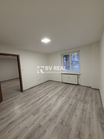 BV REAL Na predaj 2 izbový byt Handlová FM2459