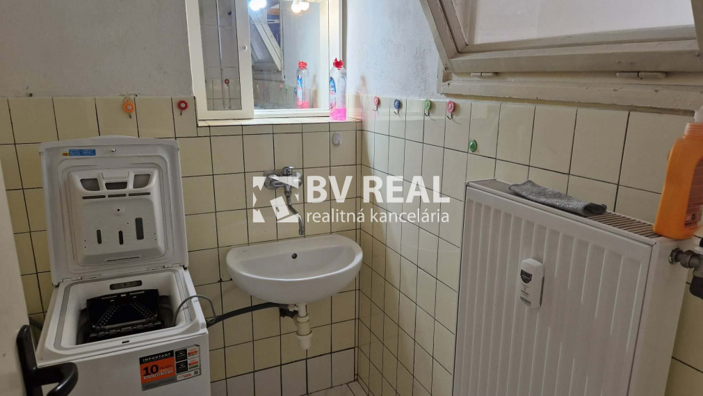 BV REAL Na prenájom 2 izbový byt s odkupom na splátky FM2447
