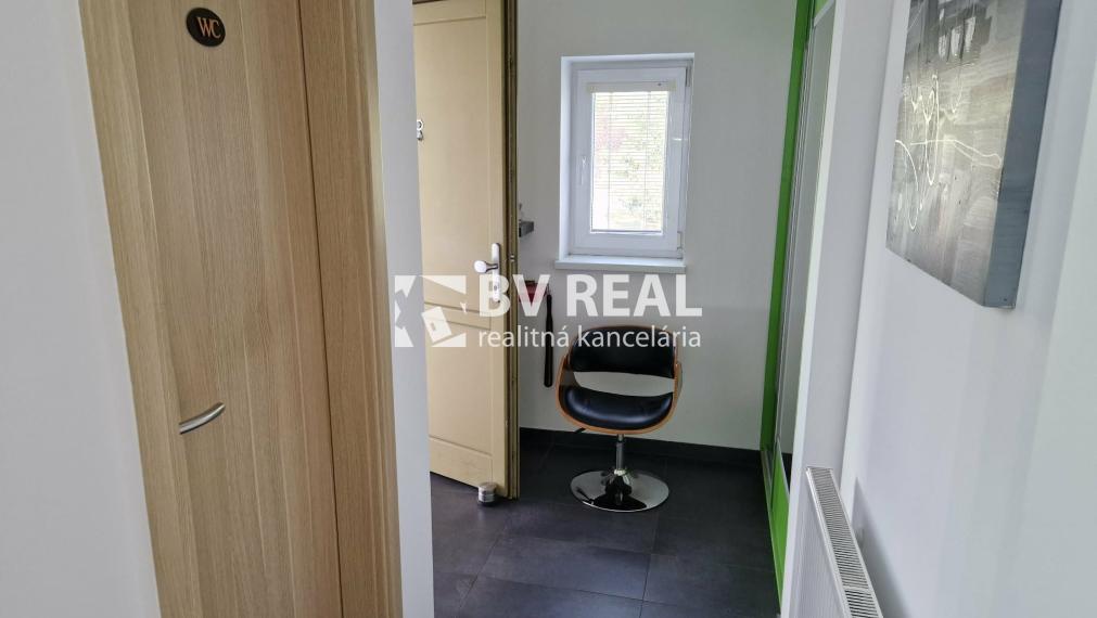 BV REAL Na predaj 3 izbový byt 86 m2+dvojgaráž Nováky FM2520