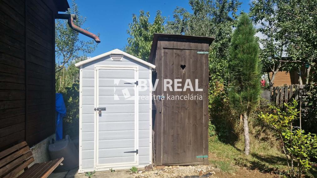BV REAL Na predaj záhradná chata a záhrada Prievidza FM2522