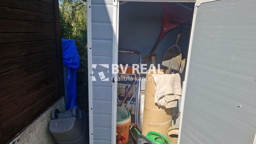 BV REAL Na predaj záhradná chata a záhrada Prievidza FM2522