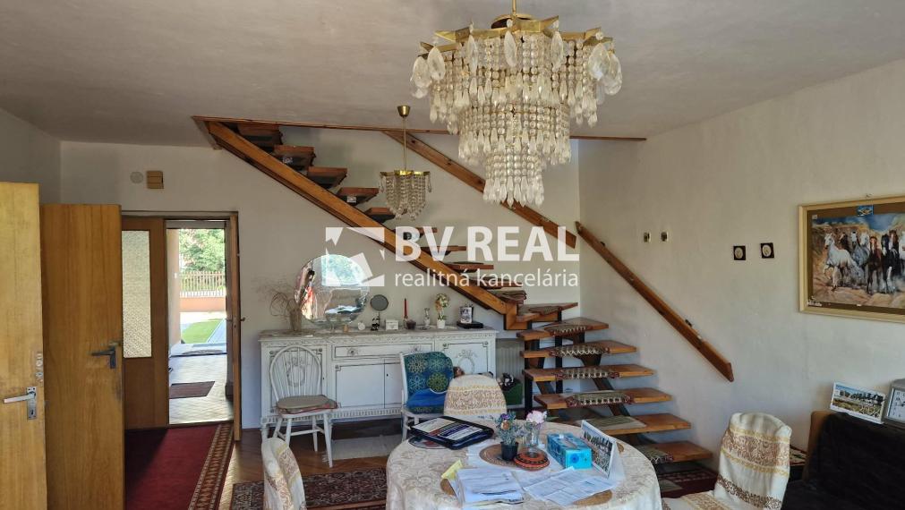 BV REAL Na prenájom rodinný dom Prievidza FM2523
