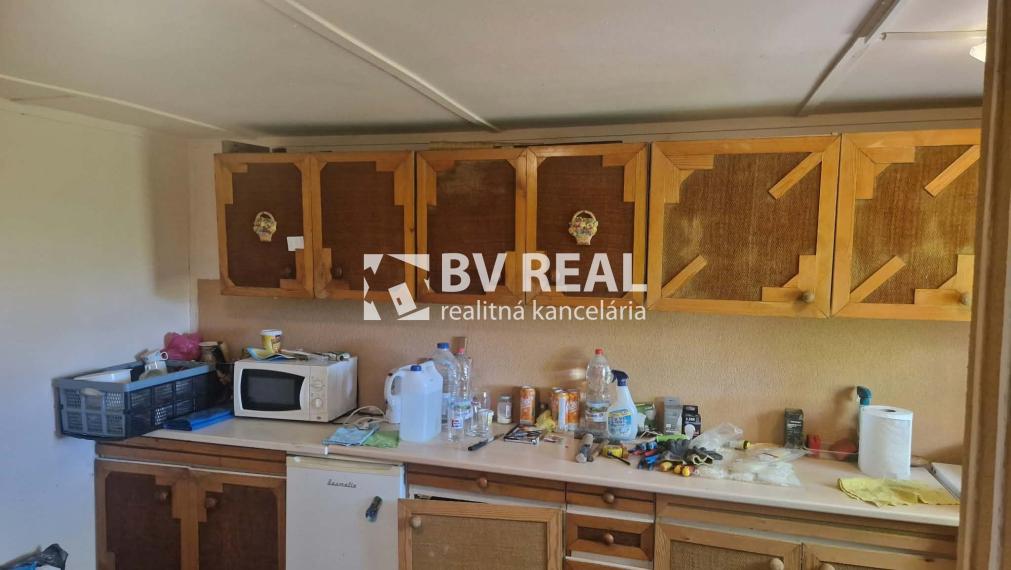 BV REAL na predaj chata so záhradou Partizánske FM2525